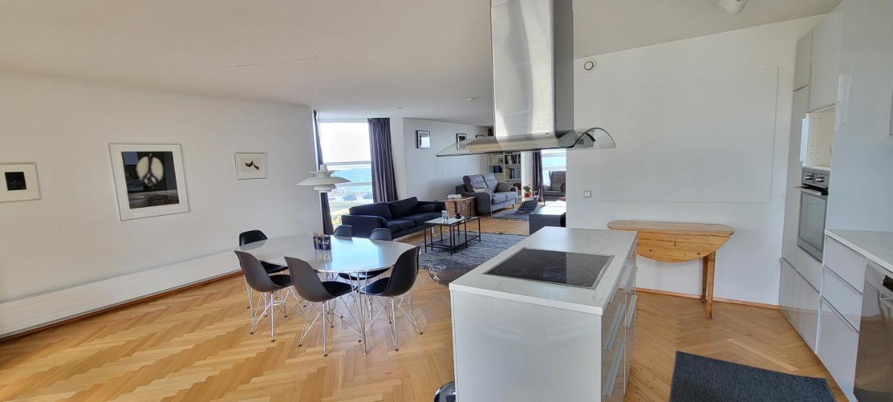 Ocean View Apartment In Downtown 雷克雅維克 外观 照片