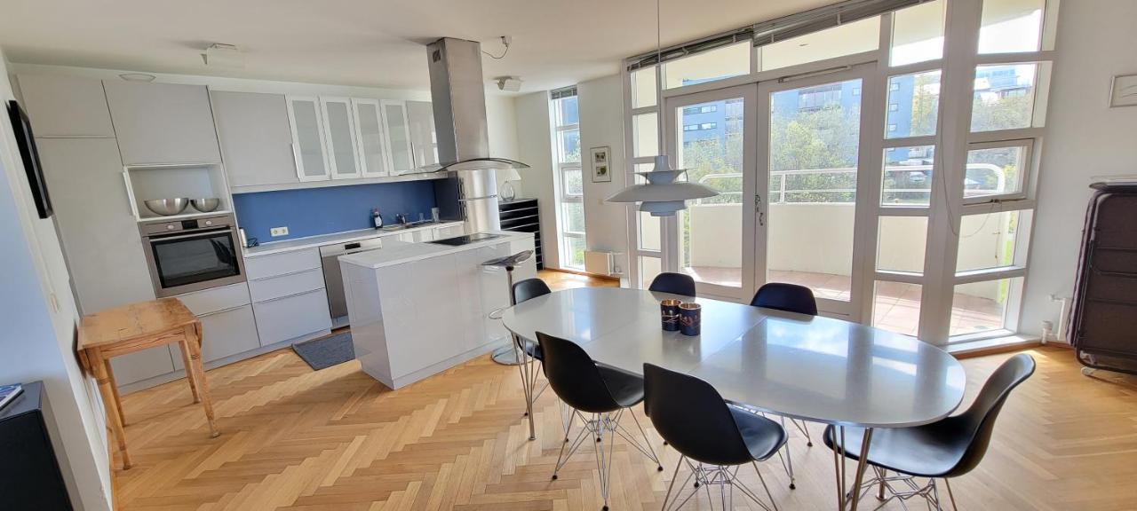 Ocean View Apartment In Downtown 雷克雅維克 外观 照片
